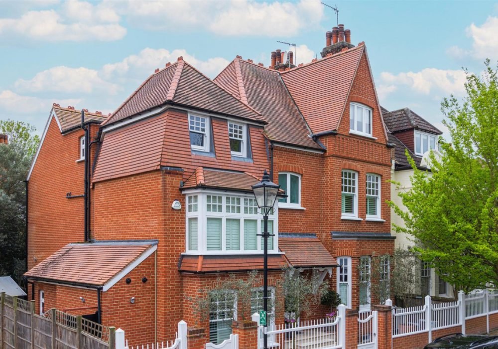 Ealing-London-7-Bedrooms-Family-Home-Blog